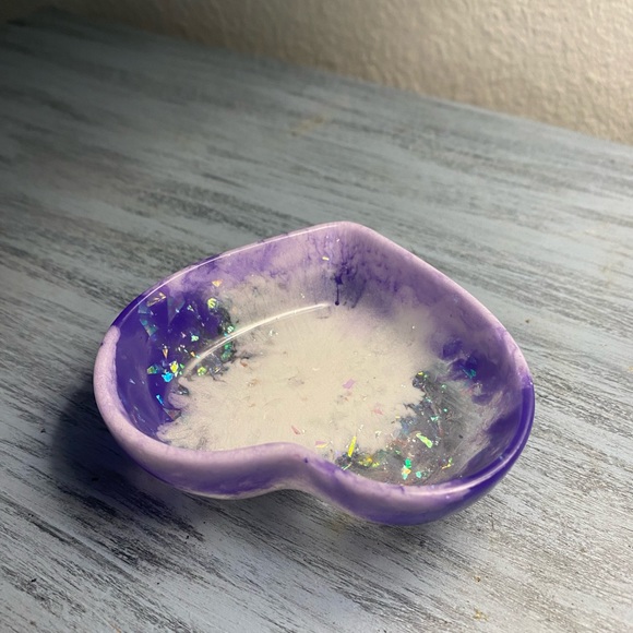 Purple and White Heart Tray - Iridescent Rainbow Handmade Jewelry Dish - Picture 5 of 11